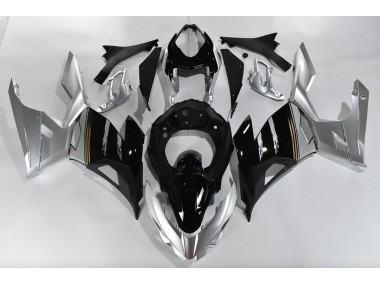 Argento & Nero 18-23 Kawasaki Ninja 400 Carena