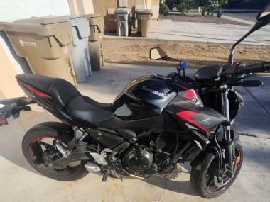 Migliori Carena Moto Kawasaki Ninja Z650 2020-2023 - Nero Rosso
