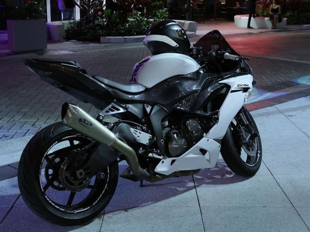 Migliori Carena Moto Kawasaki ZX6R 2019-2022 - Bianco Nero Fibra di Carbonio