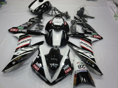 Volvo28 04-06 Yamaha R1 Carena
